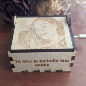 caja musical personalizada